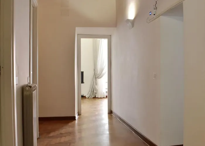 In Campo De' Fiori Apartment