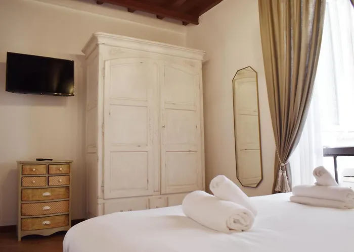 Apartment In Campo De' Fiori *